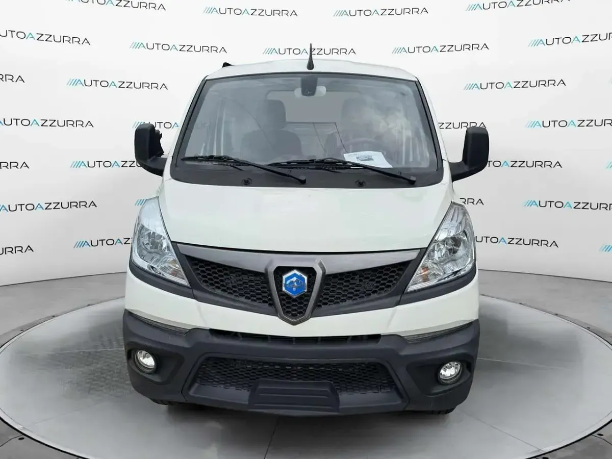 Usata Piaggio Porter 106 CV (77 kW) 2024 Bianco