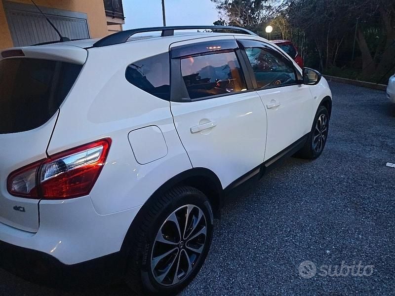 Usata Nissan Qashqai 2013 Bianco SUV