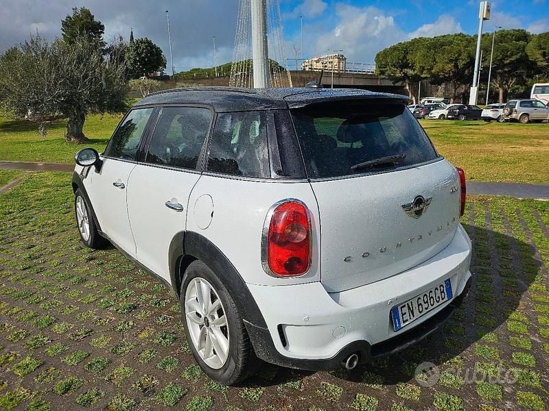 Usata Mini Countryman 143 CV (105 kW) 2012 Bianco SUV