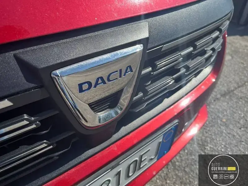 Usata Dacia Sandero Expression 101 CV (74 kW) 2023 Rosso Utilitaria