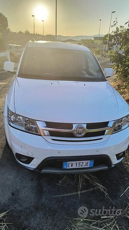 Usata Fiat Freemont 170 CV (125 kW) 2014 Bianco SUV