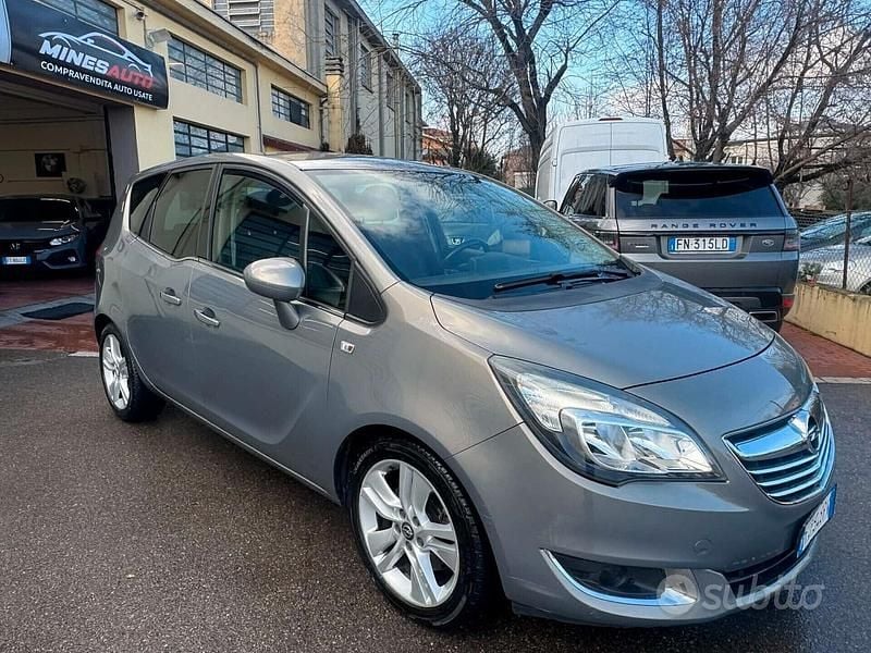 Usata Opel Meriva Cosmo 110 CV (80 kW) 2016 Grigio Monovolume
