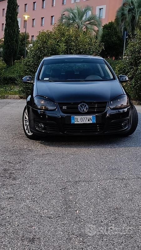 Usata VW Golf V GT 170 CV (125 kW) 2007 Nero Utilitaria