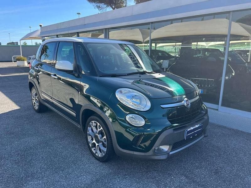 Verde Usata 2015 Fiat 500L Trekking Monovolume | 9300 € (Buon prezzo) - Immagine 1/4
