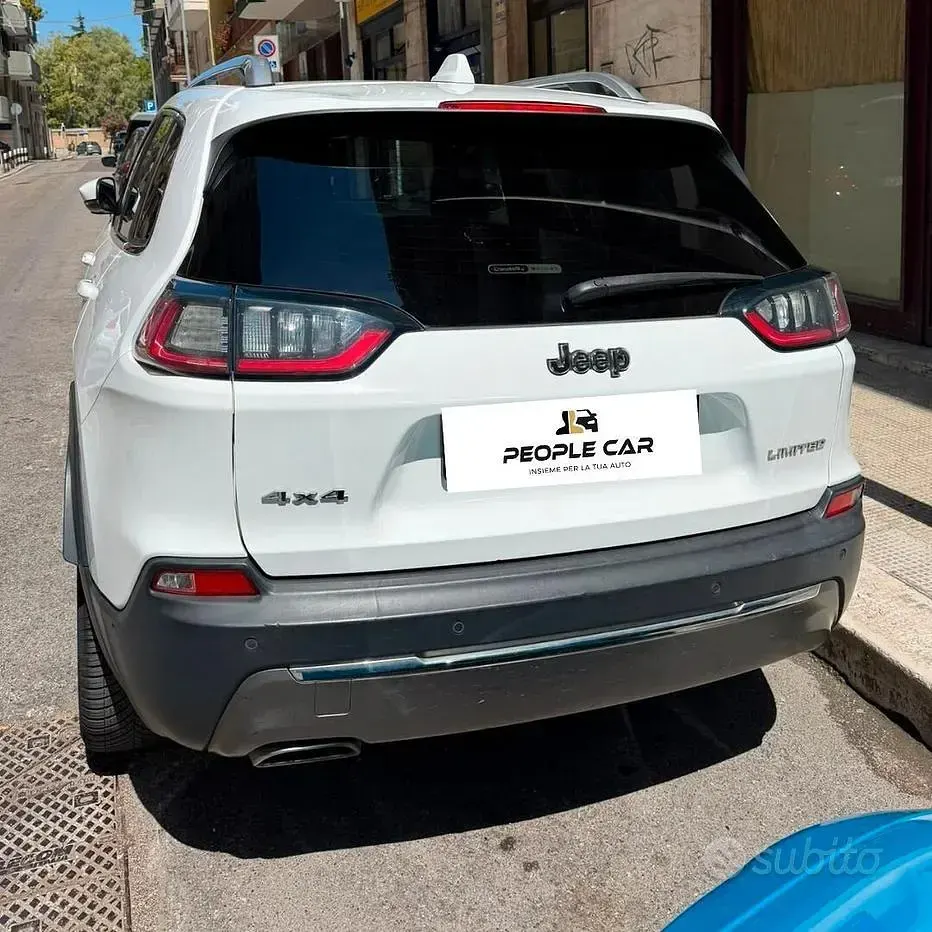 Usata Jeep Cherokee 194 CV (142 kW) 2019 Bianco SUV
