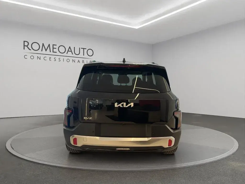Nuova Kia EV2 Earth 106 kW (145 CV) 2026 Wolf gray SUV
