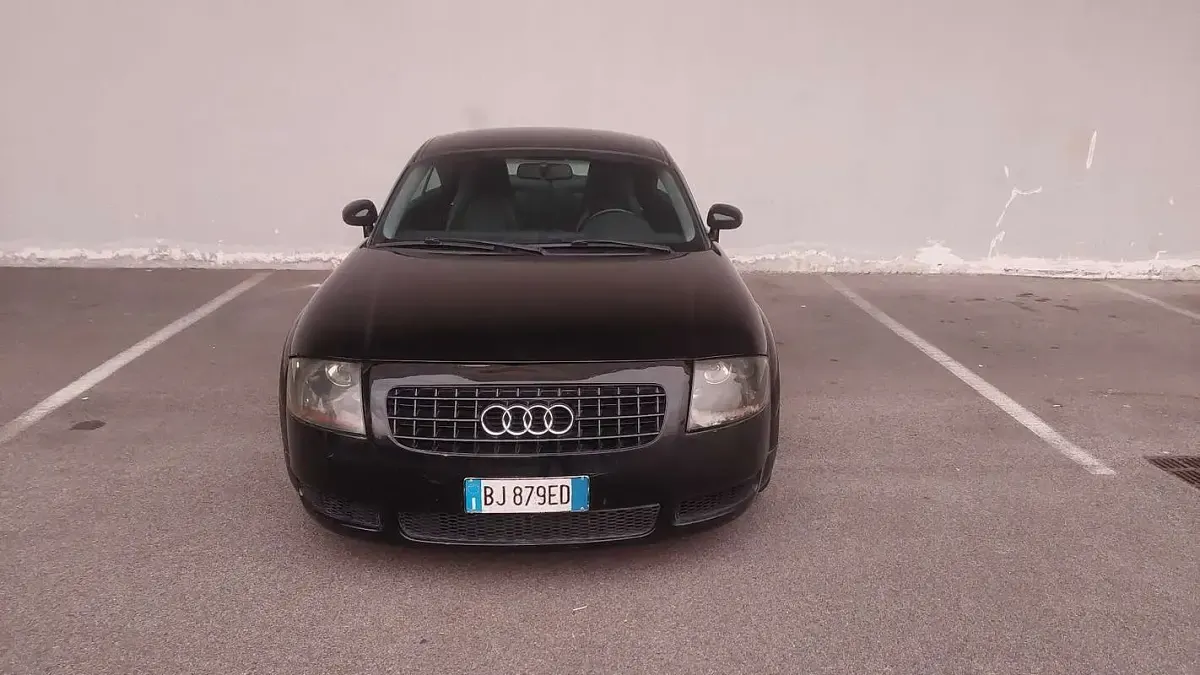 Second-hand Audi TT 179 CP (131 kW) 2002 Coupe