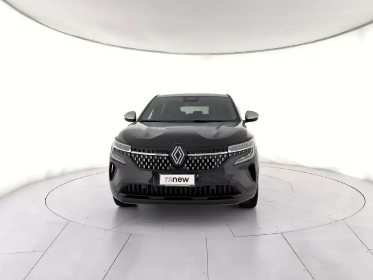 Usata Renault Austral Techno 158 CV (116 kW) 2025 Nero etoilé / tetto grigio SUV
