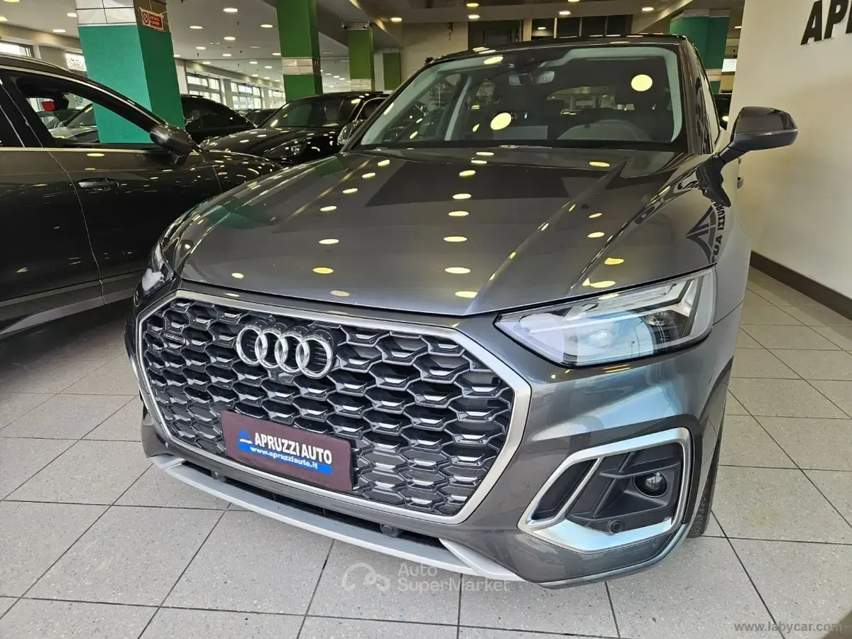 Usata Audi Q5 S-Line 204 CV (150 kW) 2022 Grigio SUV