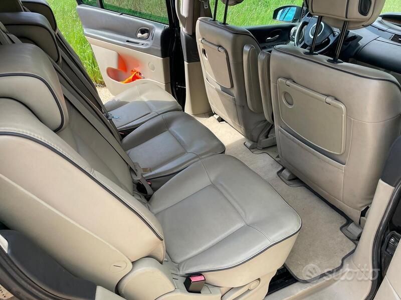 Usata Renault Espace 150 CV (110 kW) 2008 Nero Monovolume