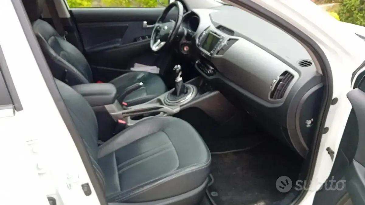 Usata Kia Sportage 115 CV (84 kW) 2016 Bianco SUV