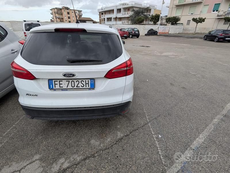 Usata Ford Focus 2016 Bianco Station wagon