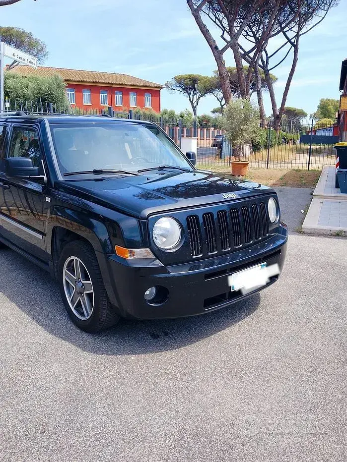 Usata Jeep Patriot 140 CV (102 kW) 2009 Nero SUV