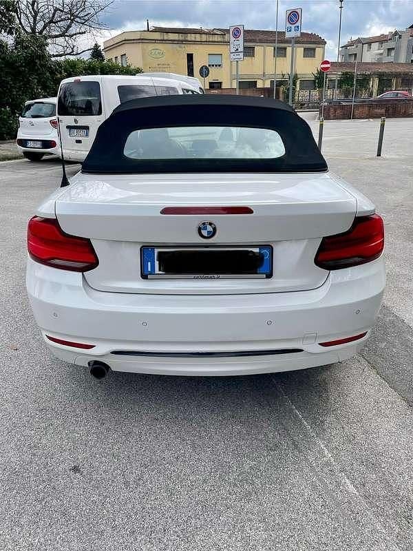 Usata BMW 218 Sport Line 150 CV (110 kW) 2018 Bianco Cabrio