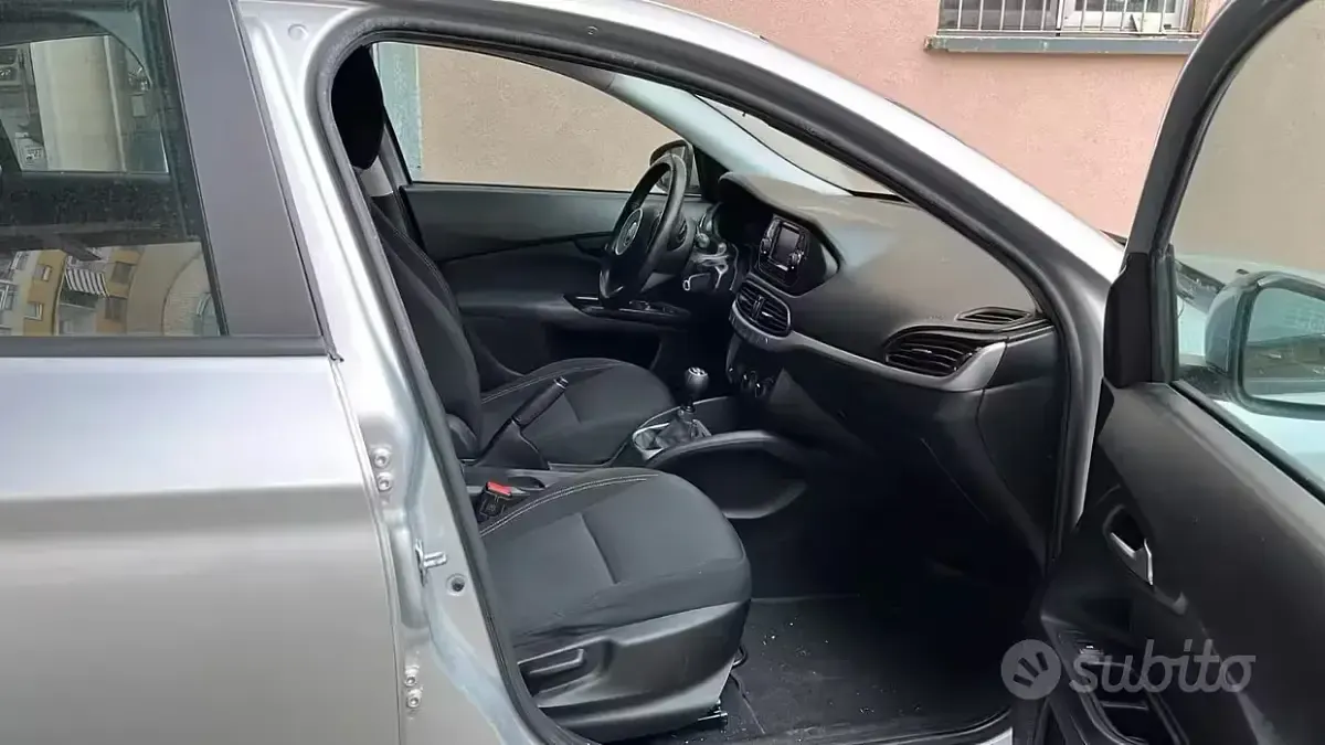 Usata Fiat Tipo Easy 120 CV (88 kW) 2017 Other Berlina