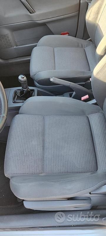 Usata VW Polo Comfortline 75 CV (55 kW) 2002 Grigio Berlina