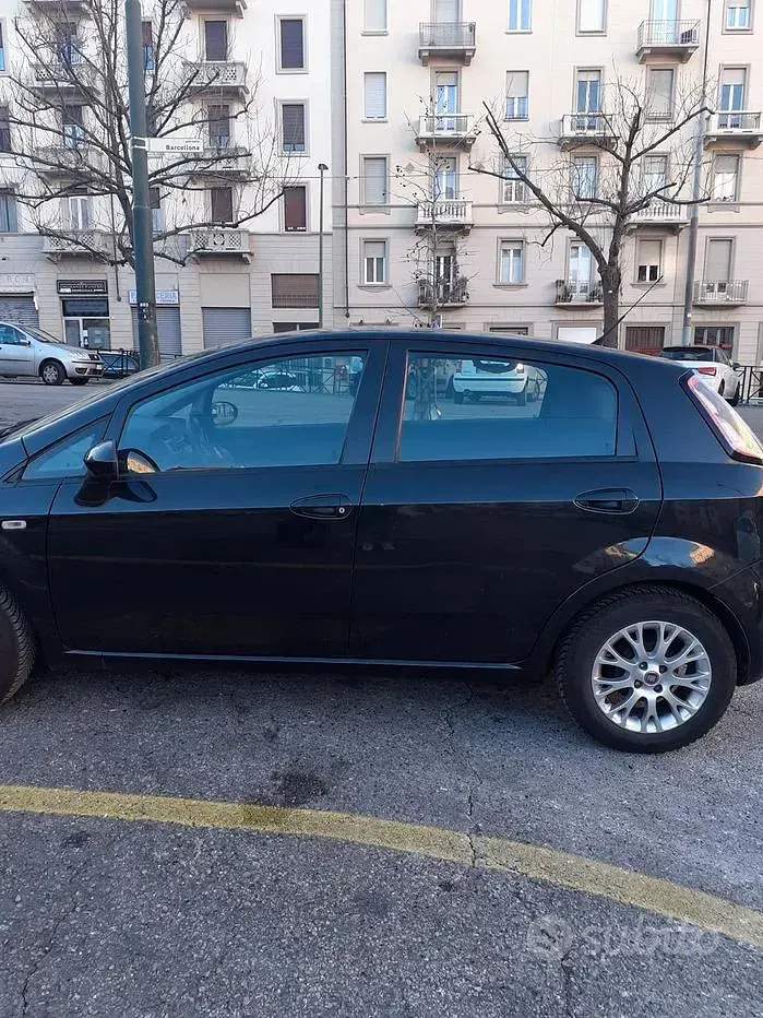 Usata Fiat Punto Evo 69 CV (50 kW) 2012 Utilitaria