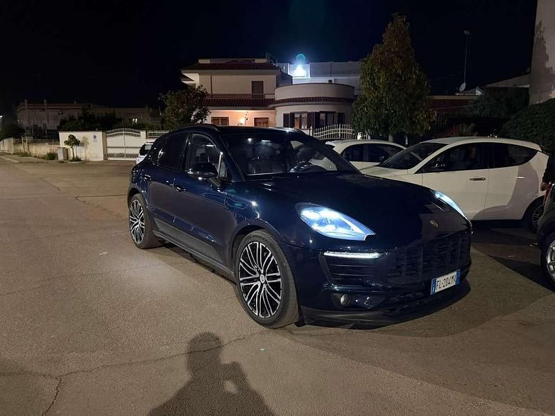 Usata Porsche Macan 250 CV (183 kW) 2017 Blu/azzurro SUV