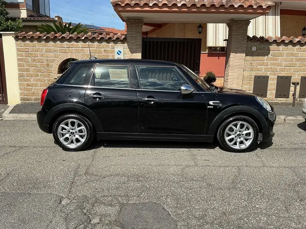 Usata Mini One D 95 CV (69 kW) 2017 Utilitaria