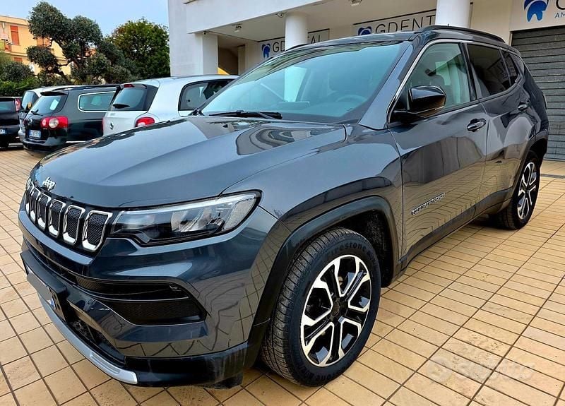 Usata Jeep Compass Limited 131 CV (96 kW) 2024 Grigio SUV