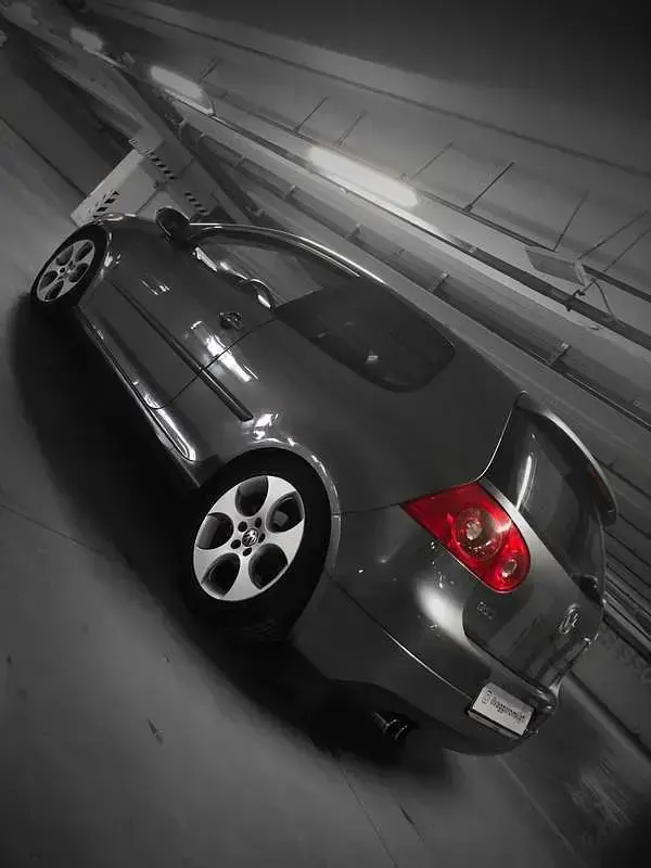 Usata VW Golf V GTI 200 CV (147 kW) 2007 Berlina