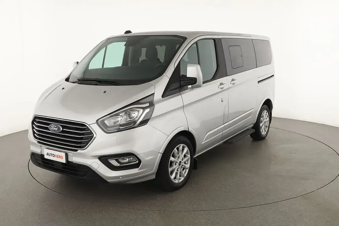 Usata Ford Tourneo Custom Titanium 131 CV (96 kW) 2020 Furgone