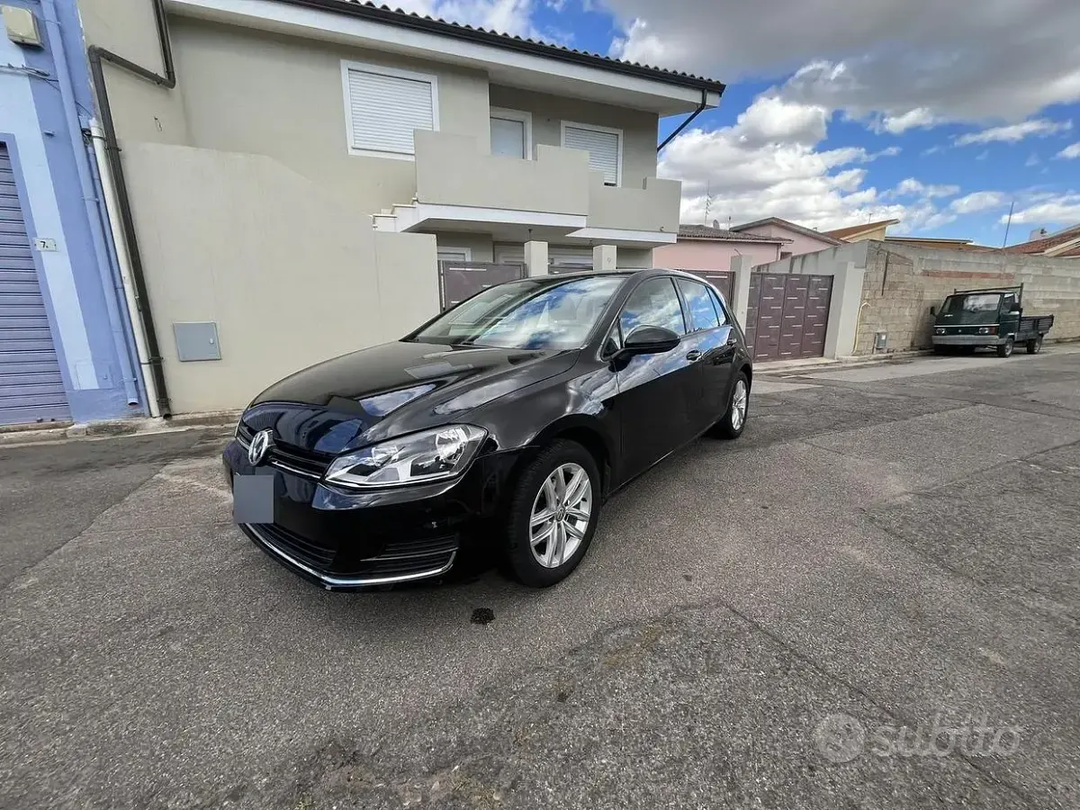 Usata VW Golf VII 90 CV (66 kW) 2015 Nero Utilitaria