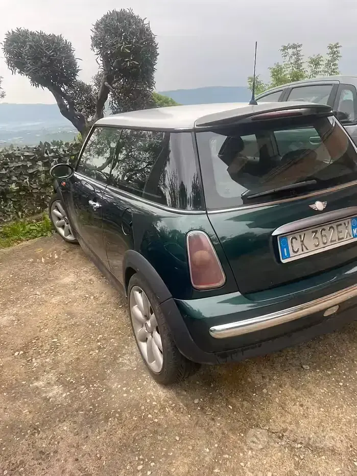Usata Mini ONE 75 CV (55 kW) 2003 Verde Utilitaria