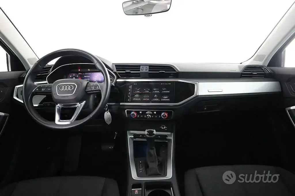 Usata Audi Q3 Advanced 150 CV (110 kW) 2022 Grigio cronos SUV