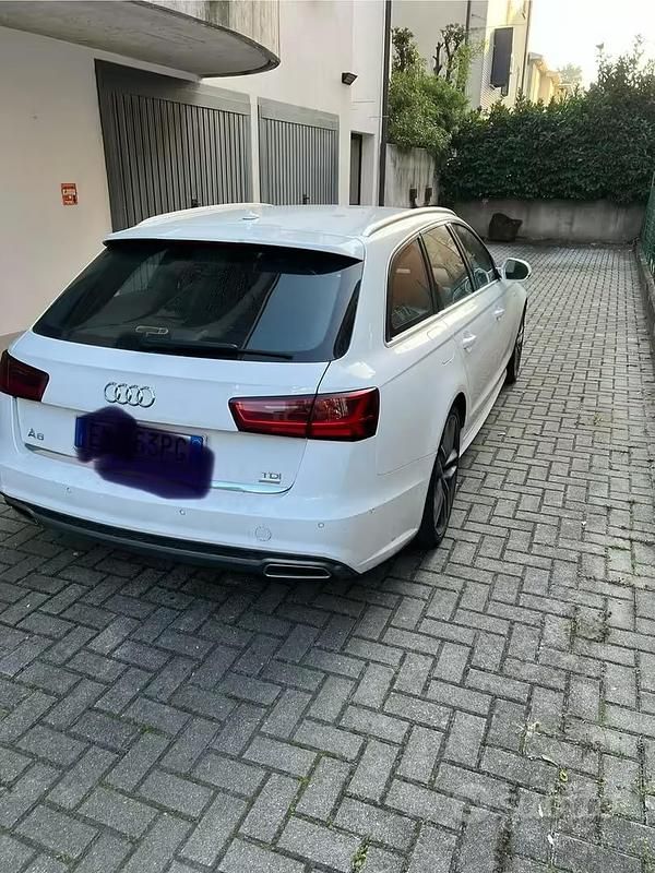 Usado Audi A6 S-Line 190 CV (139 kW) 2014 Blanco Familiar