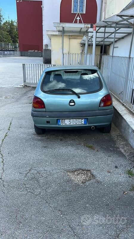 Usata Ford Fiesta Zetec 2002 Utilitaria