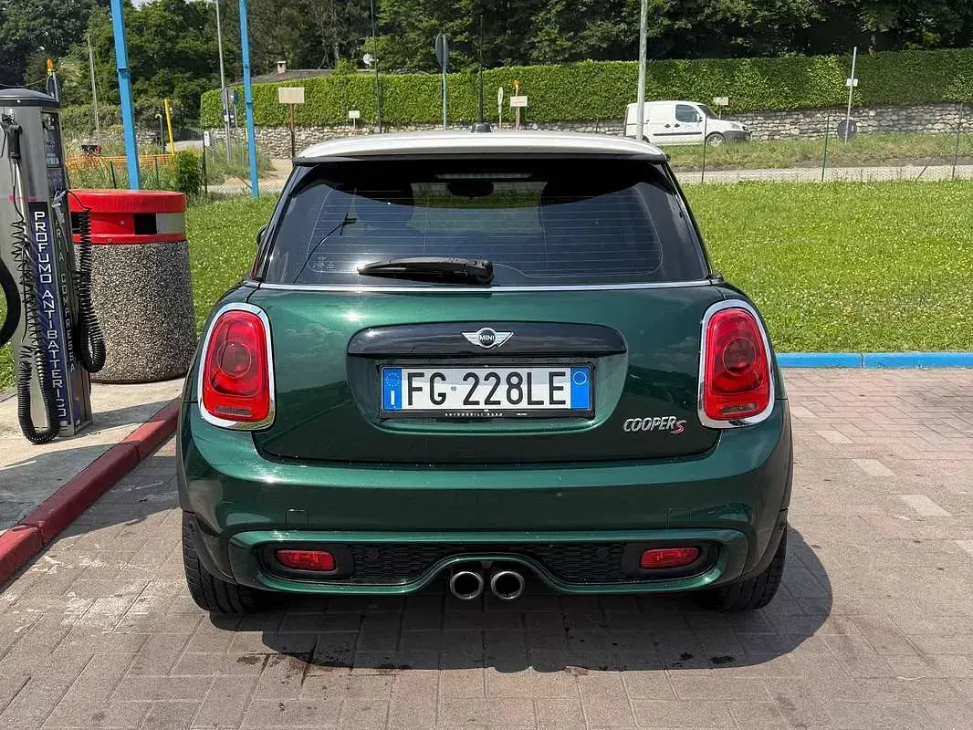Usata Mini Cooper S 192 CV (141 kW) 2016 Verde Utilitaria
