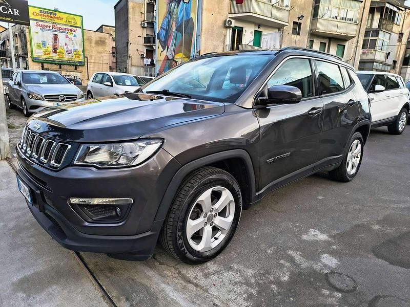 Usata Jeep Compass Limited 140 CV (102 kW) 2019 Grigio SUV