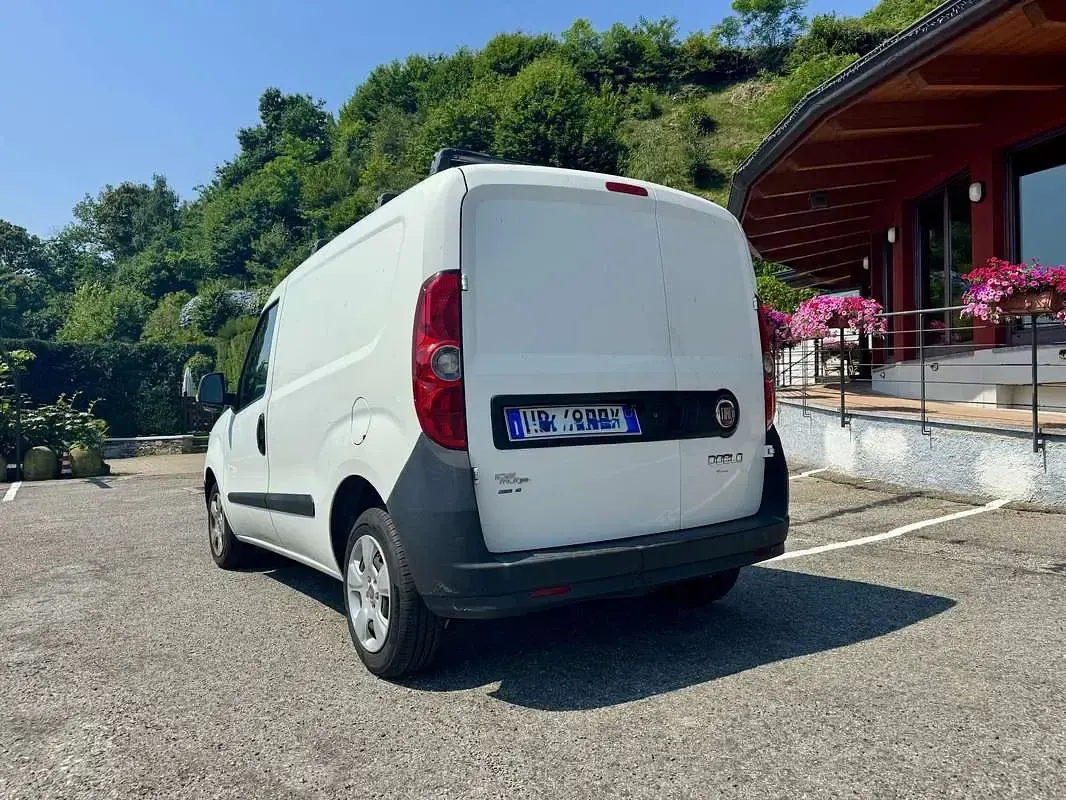 Usata Fiat Doblò Active 105 CV (77 kW) 2013 Monovolume