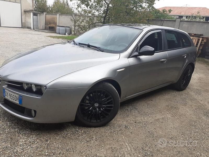 Usata Alfa Romeo 159 Progression 200 CV (147 kW) 2009 Grigio Station wagon