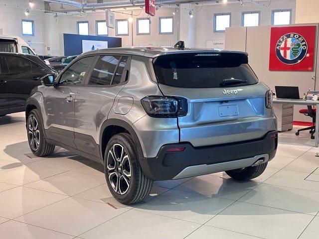 Usata Jeep Avenger Summit 101 CV (74 kW) 2024 Grigio SUV