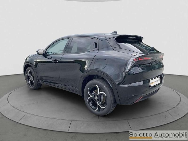 Nuova Alfa Romeo Junior 136 CV (100 kW) 2025 Nero SUV