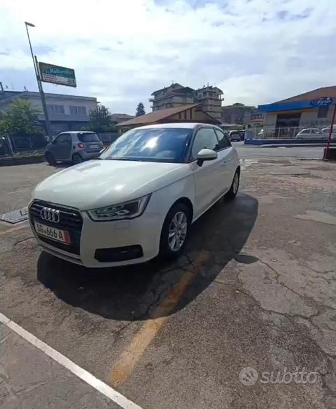 Usata Audi A1 90 CV (66 kW) 2015 Bianco Utilitaria