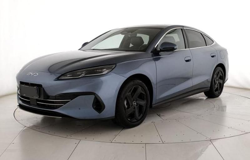 Nuova BYD Seal Boost 184 CV (135 kW) 2026 Atlentis blue Berlina