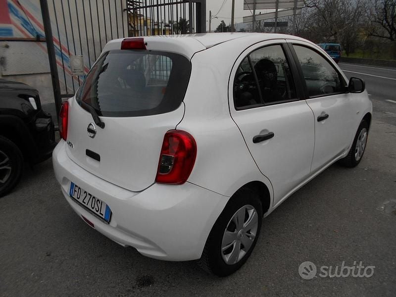 Usata Nissan Micra Comfort 80 CV (58 kW) 2016 Bianco Utilitaria