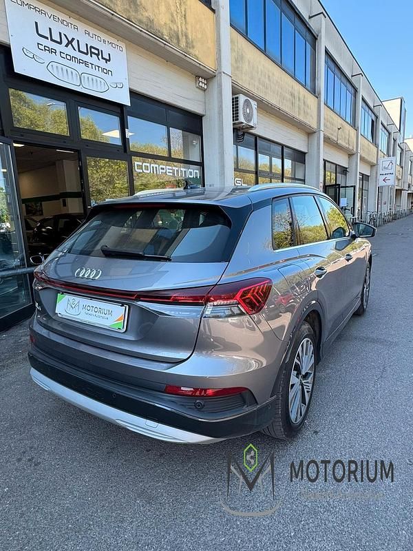 Usata Audi Q4 e-tron Premium 69 kW (95 CV) 2023 Giallo SUV