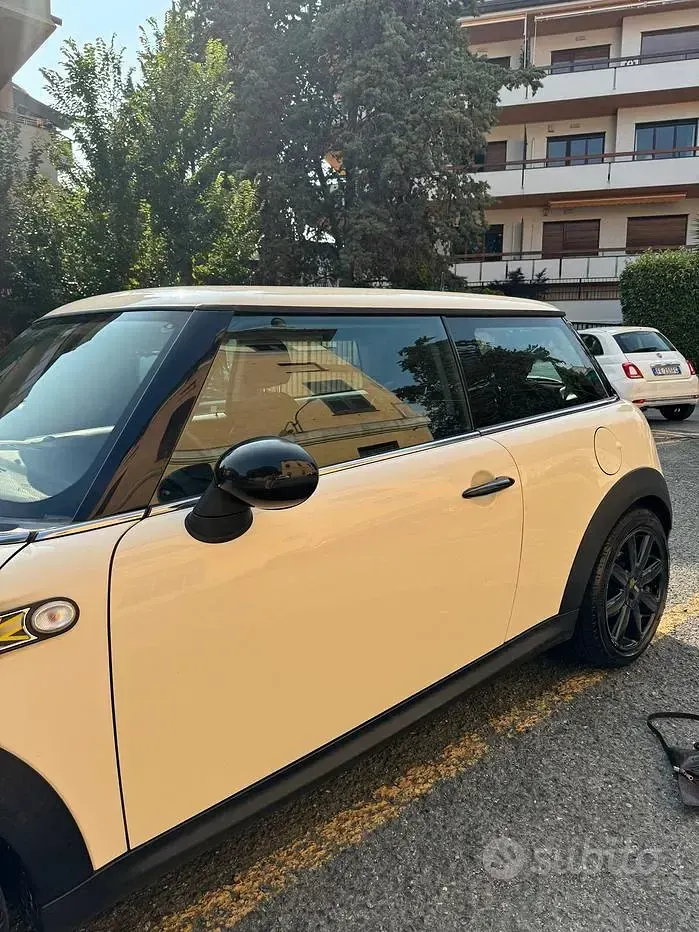 Usata Mini ONE 95 CV (69 kW) 2010 Utilitaria
