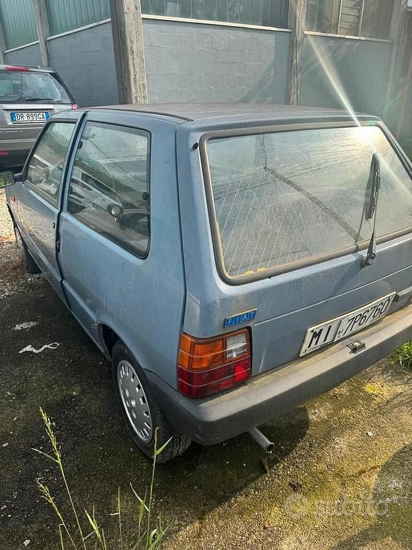 Usata Fiat Uno 45 CV (33 kW) 1983 Blu Utilitaria