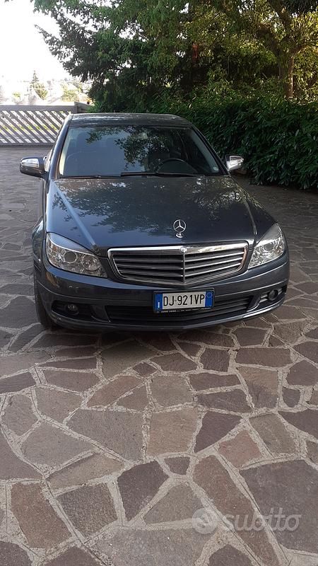 Usata Mercedes C220 2007 Grigio Berlina