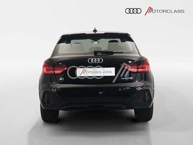 Usata Audi A1 Ambiente 116 CV (85 kW) 2024 Nero mito metallizzato grigio Utilitaria