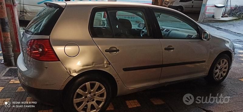 Usata VW Golf IV Comfortline 105 CV (77 kW) 2004 Grigio Berlina