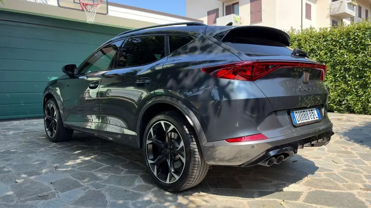 Usata Cupra Formentor VZ 310 CV (228 kW) 2023 Grigio SUV