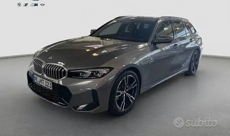 Usata BMW 318 M Sport 150 CV (110 kW) 2025 Grigio Station wagon