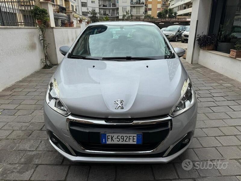 Usato 2017 Peugeot 208 1.2 LPG_Hybrid 82 CV (8.950 €)