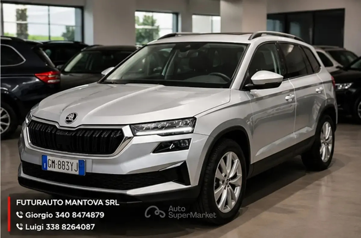 Usata Skoda Karoq Executive 116 CV (85 kW) 2023 Argento SUV